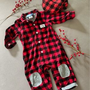 12m Buffalo plaid baby romper, matching newsboy hat, 6-9m suspender jeans cute!!